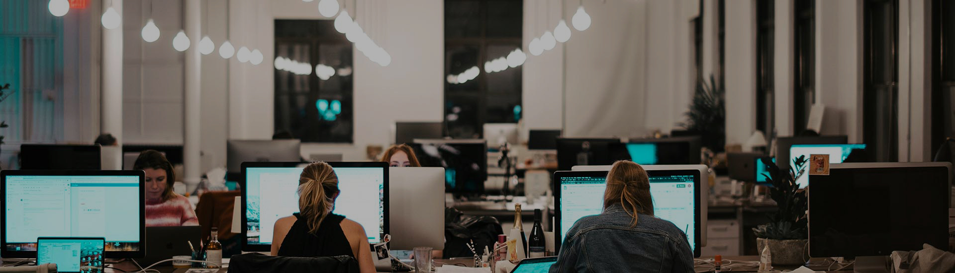 Consult Veracaps Custom Hats Experts